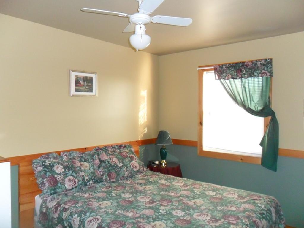 Mayfield Country Cottages Cavendish Room photo
